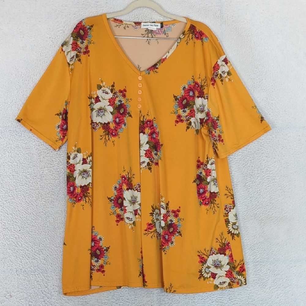 Beyond This Plane Women's Orange Floral Button Shirt Size 2XL‎